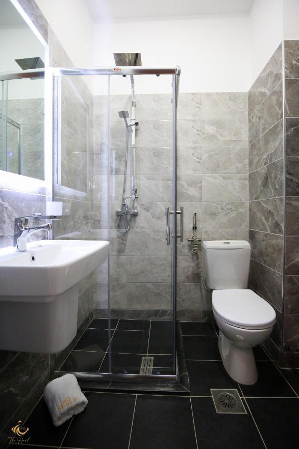Hotel The Hart à Vlorë Extérieur photo