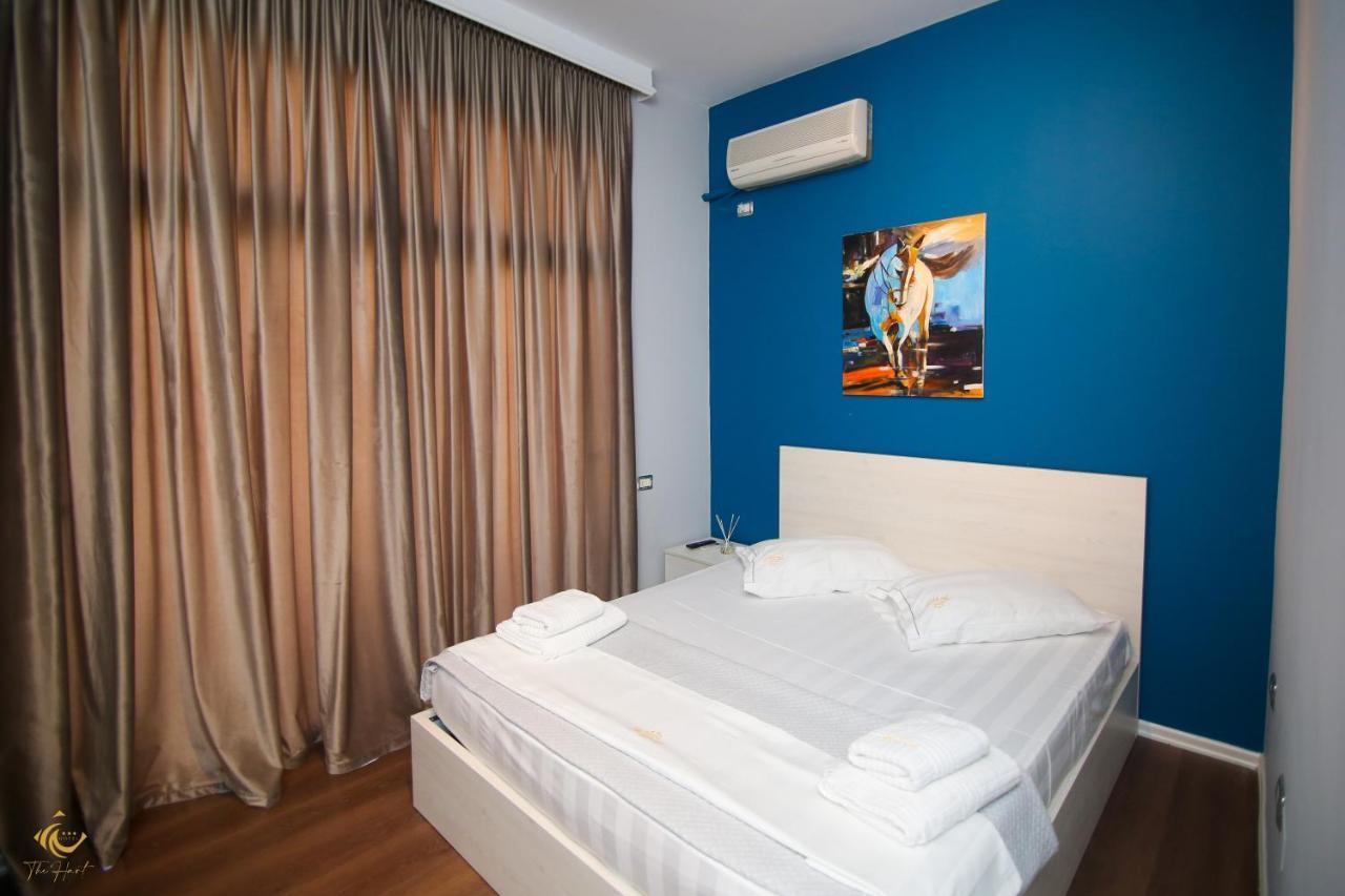 Hotel The Hart à Vlorë Extérieur photo